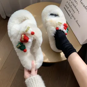 Christmas Fluffy Slippers for Women – Cozy Holiday-Themed Indoor Slippers with Cute Hat Charms