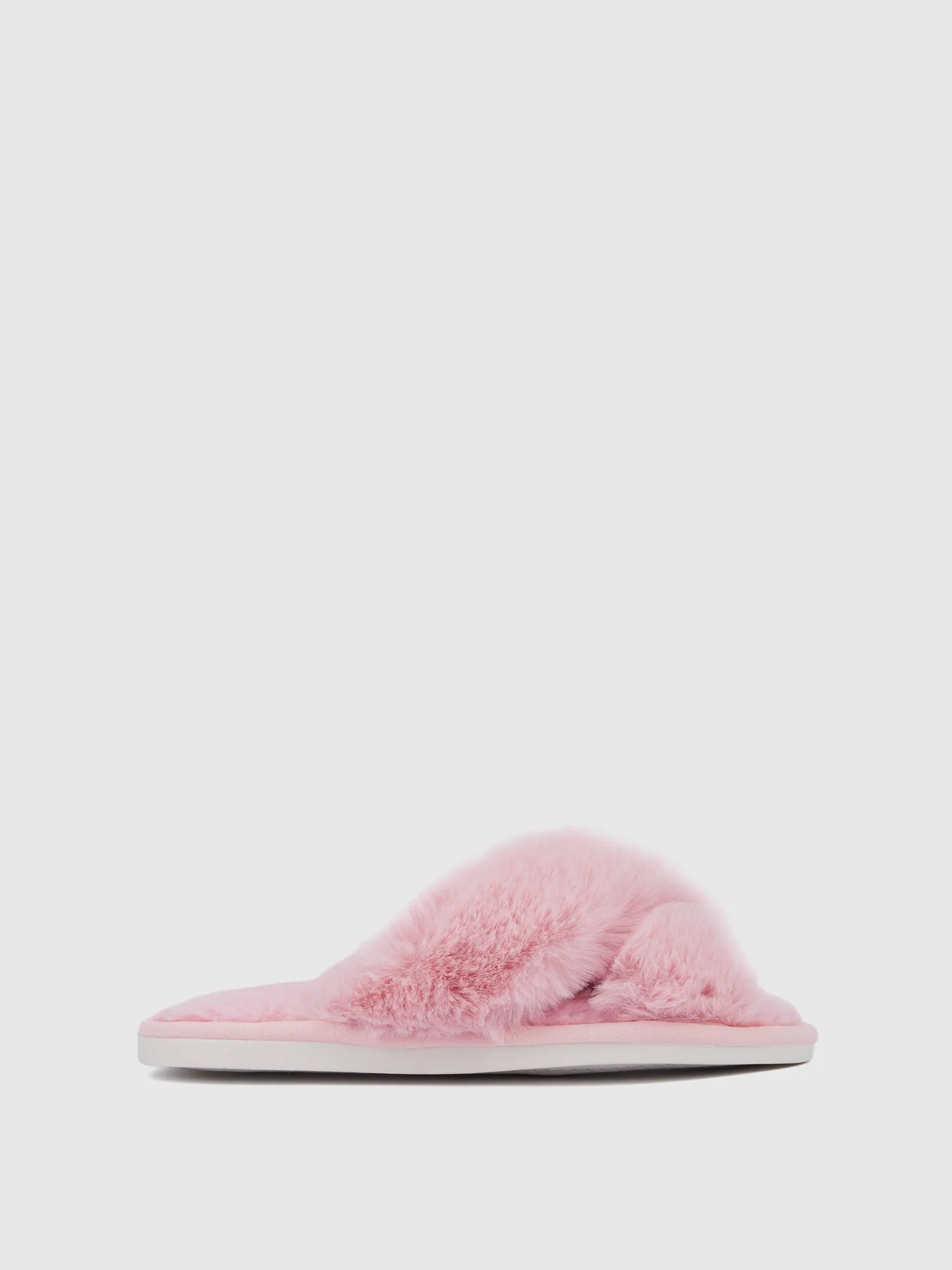 Criss Cross Slipper