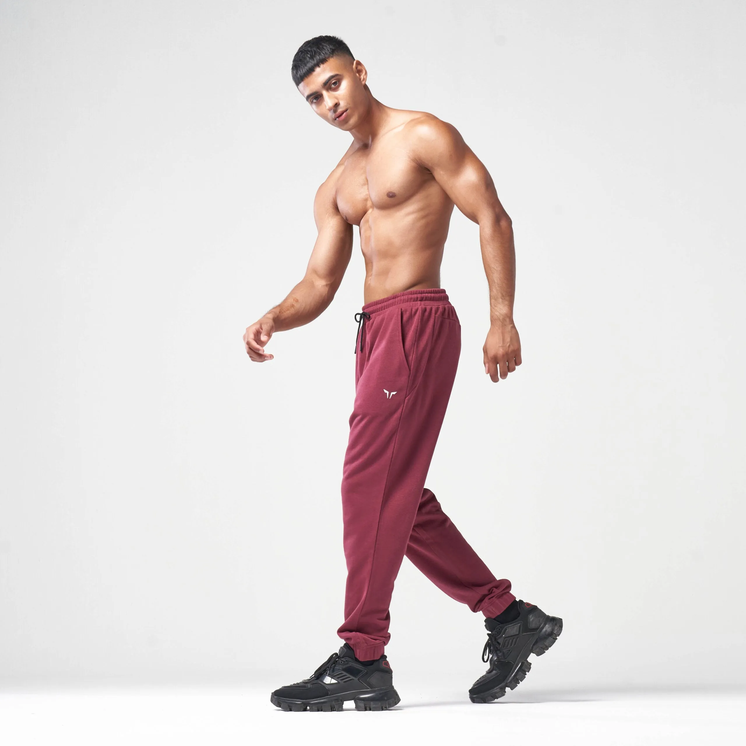 Essential Jogger Pants - Burgundy