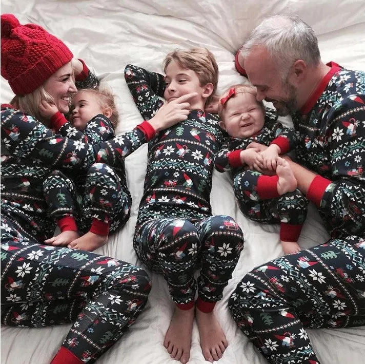 Family  pajamas set