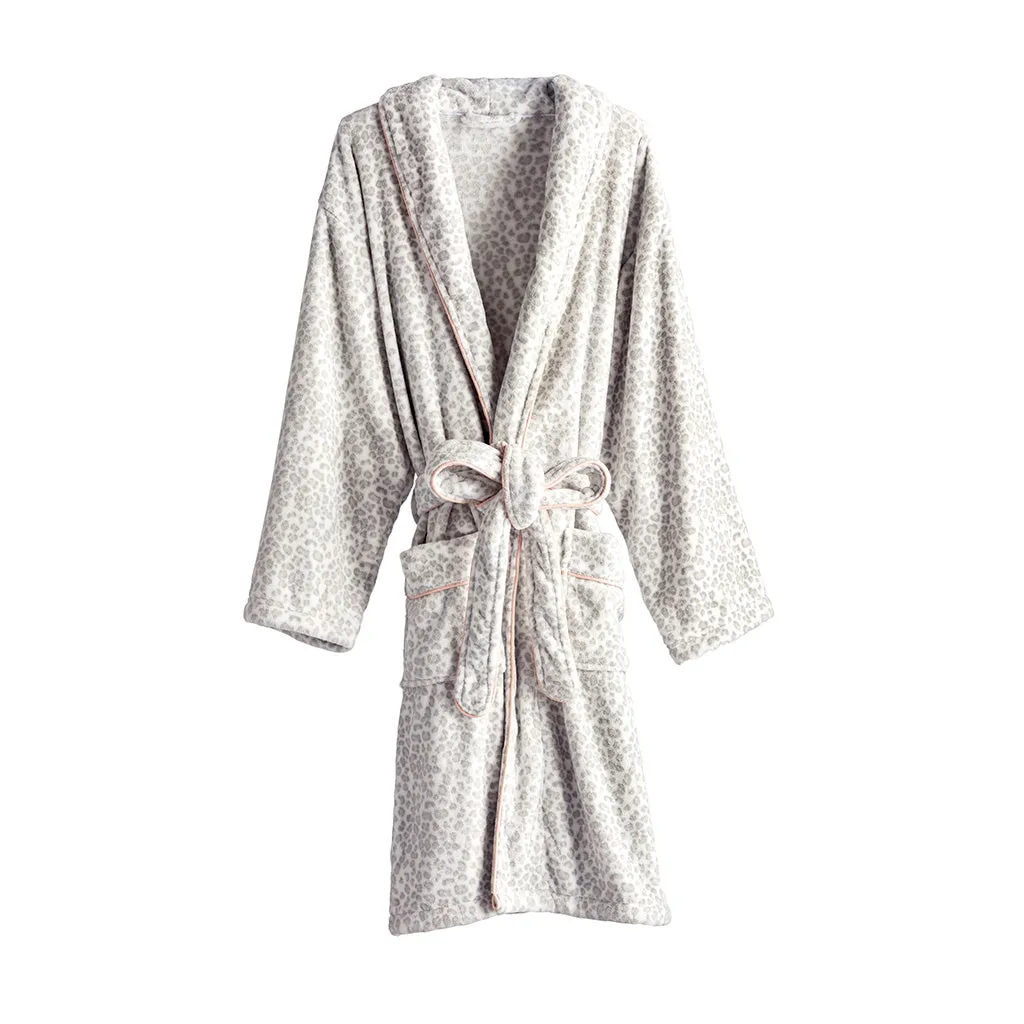 Shiraleah Lelo Leopard Print Robe, Grey