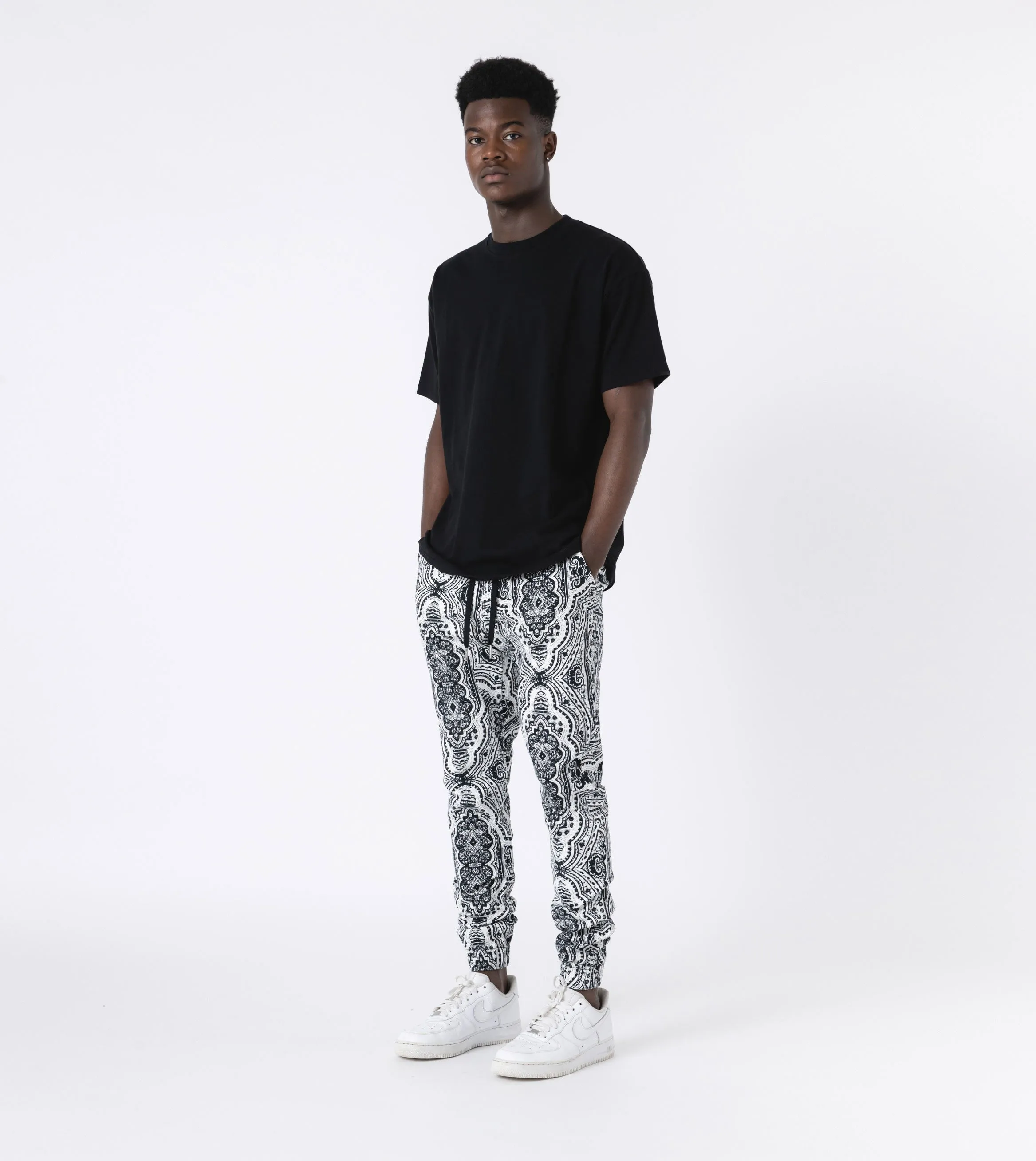 Sureshot Jogger Milk/Black