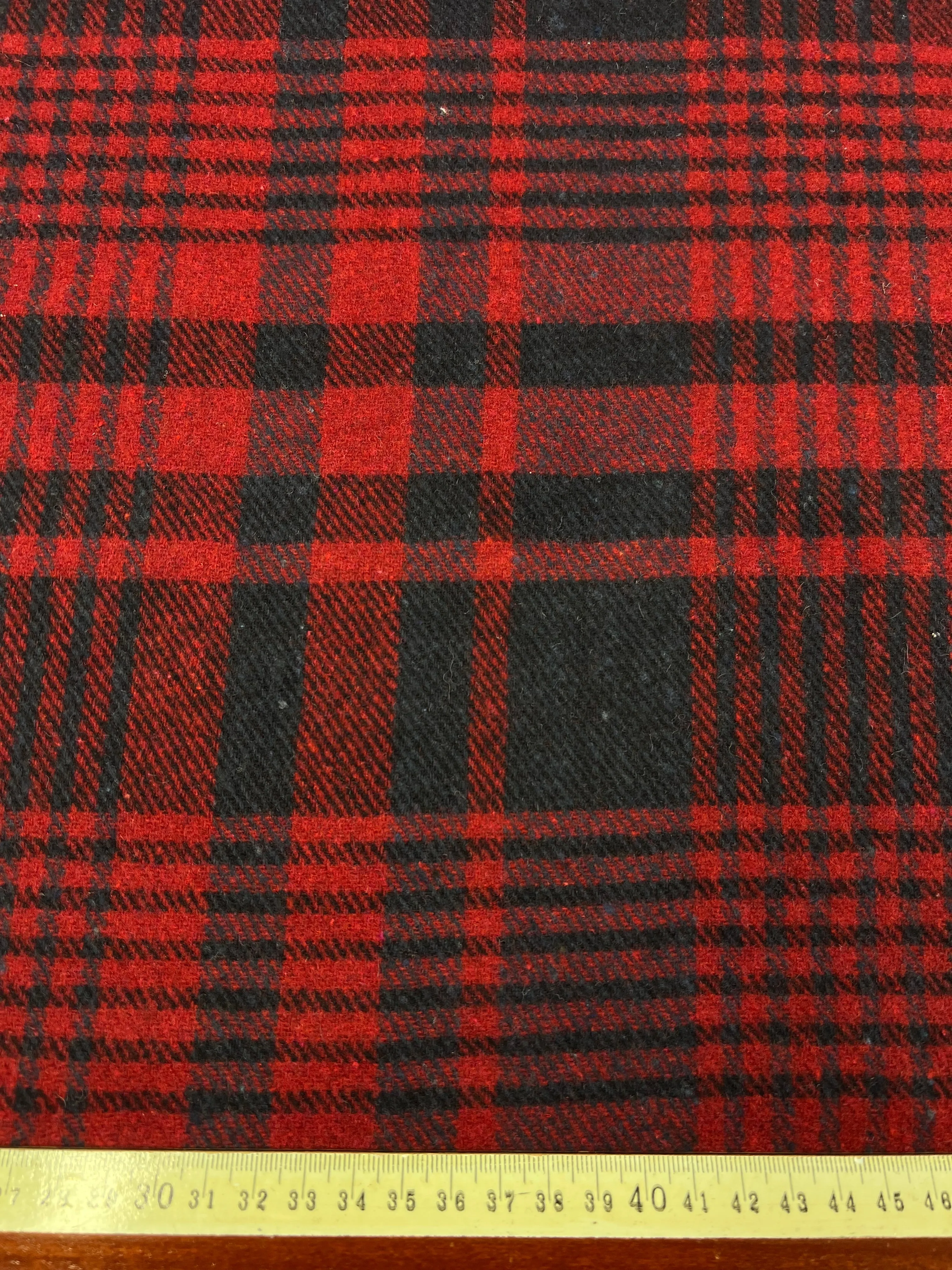 Wool Flannel - Savvy Red Plaid - 153cm